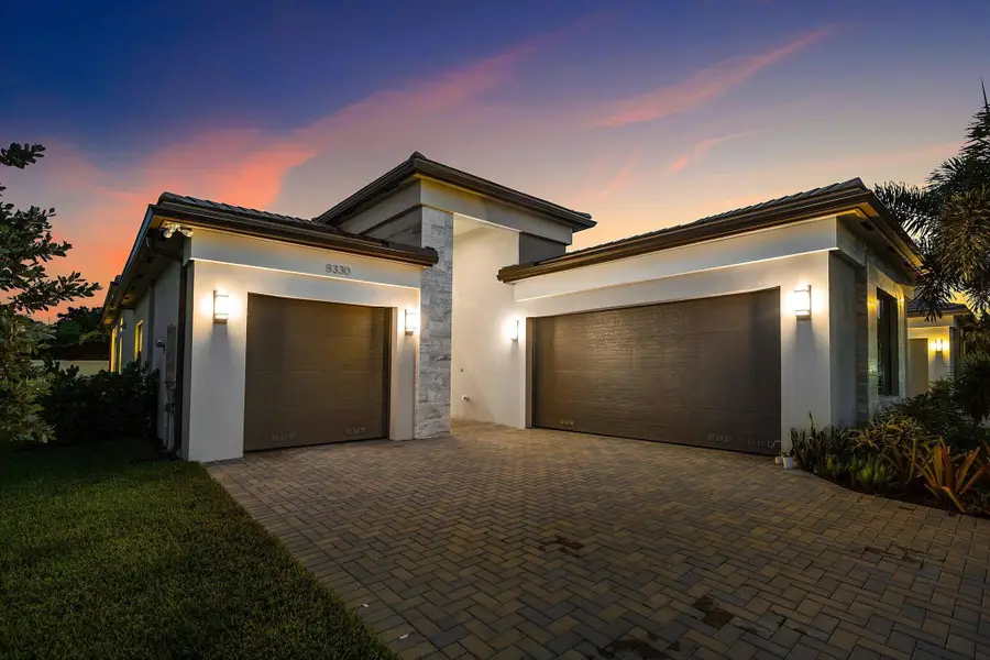 8330 Essex Country Club Drive, Boca Raton, FL 33434 - Image #2