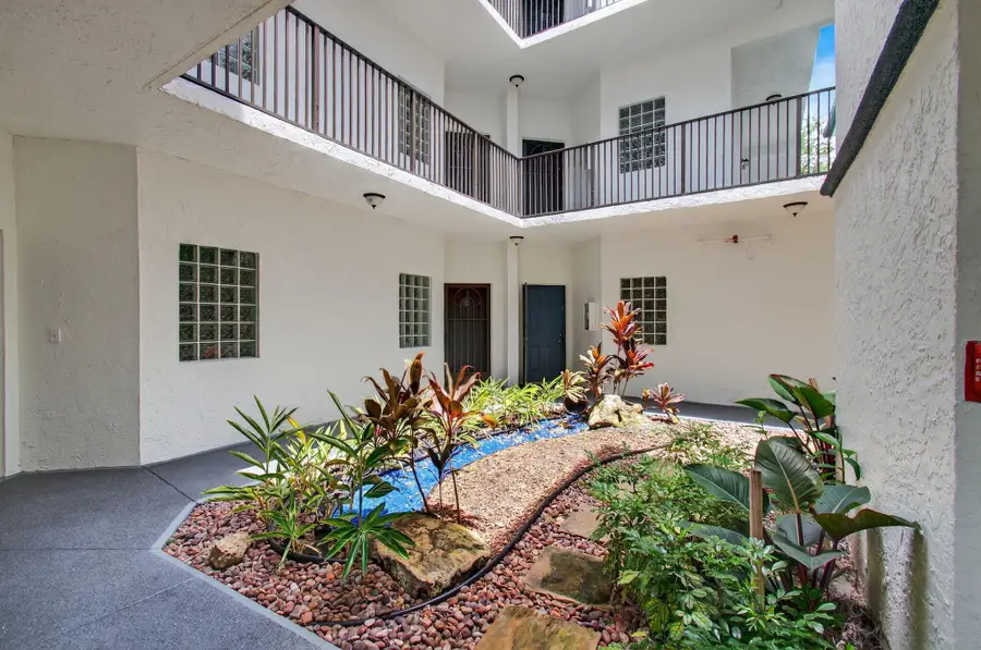 5265 Brisata Circle #U, Boynton Beach, FL 33437 - Image #3