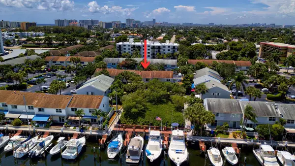 2753 NE 15th Street, Pompano Beach, FL 33062