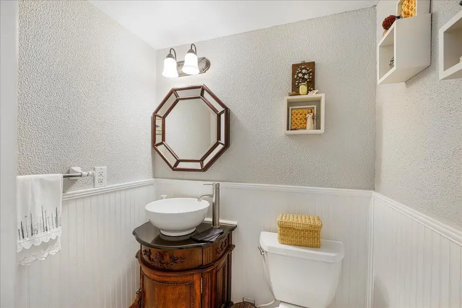 953 SE 10th Street #6b, Deerfield Beach, FL 33441 - Image #2