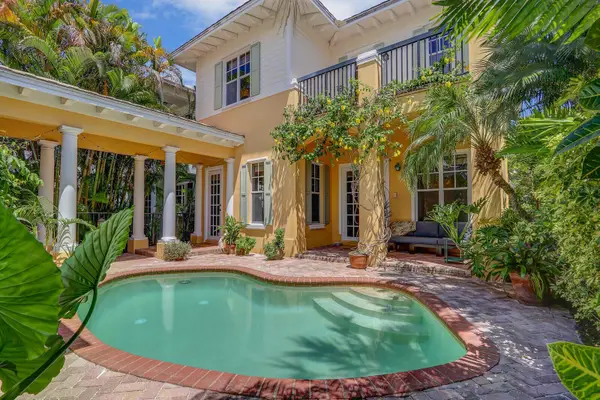 122 Inkberry Drive, Jupiter, FL 33458