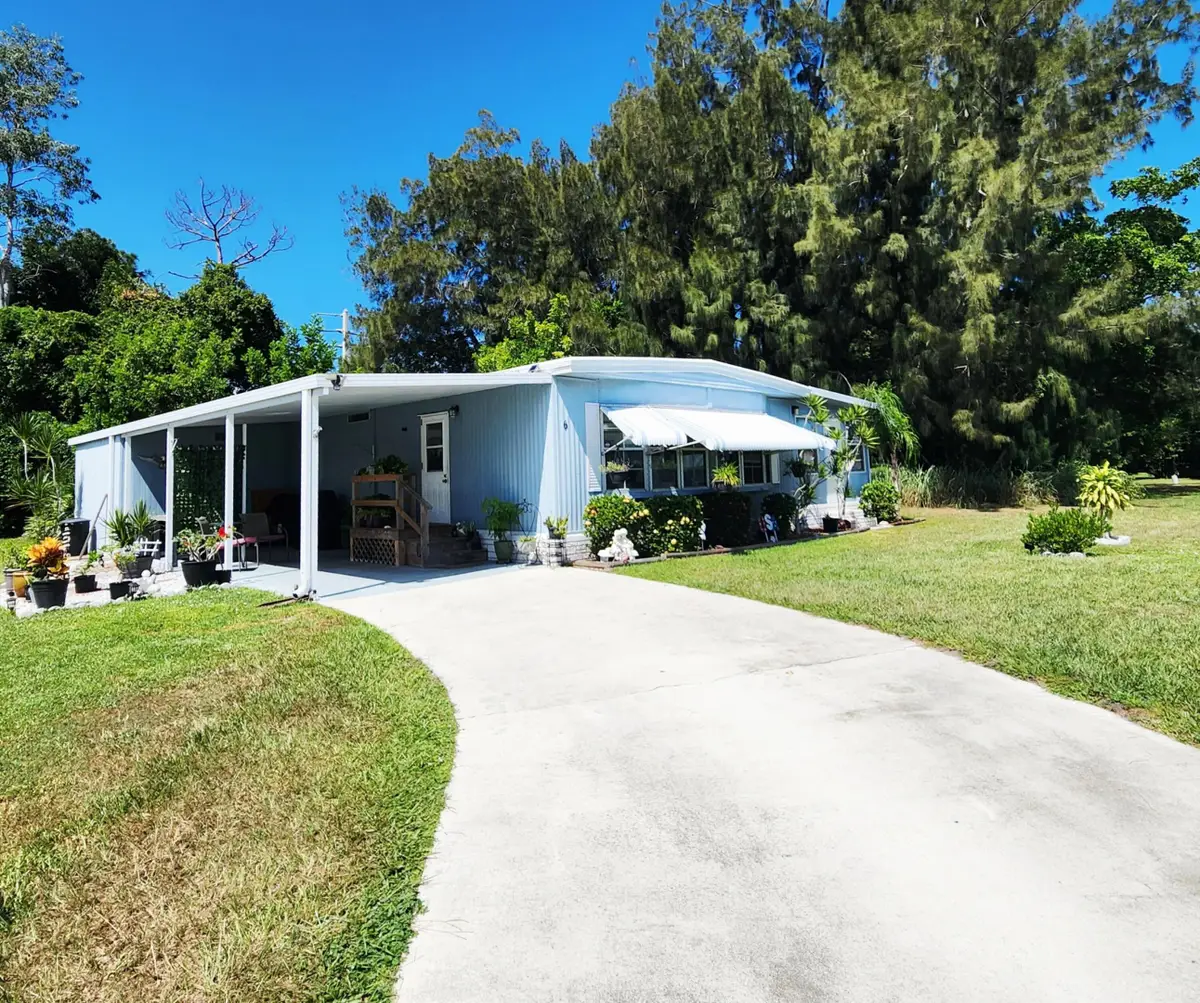 6 Angelita, Port Saint Lucie, FL 34952 - #1