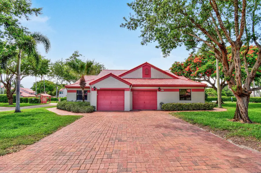 7813 Lexington Club Boulevard #A, Delray Beach, FL 33446 - Image #2