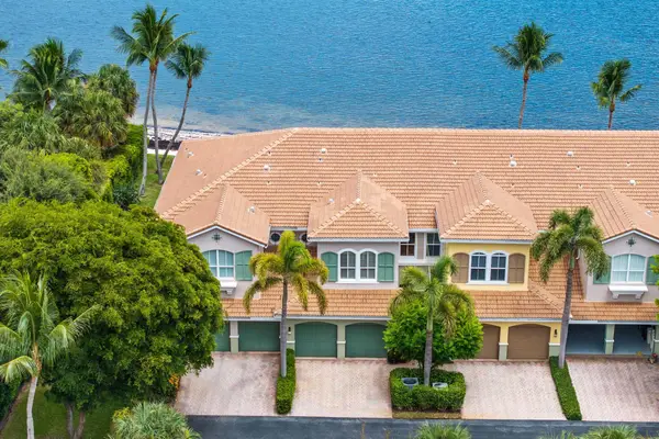 132 Las Brisas Circle, Hypoluxo, FL 33462