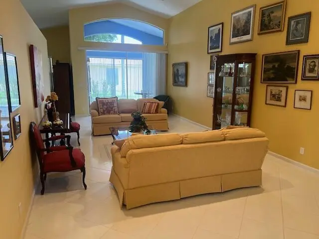 10036 Diamond Lake Road, Boynton Beach, FL 33437 - Image #3