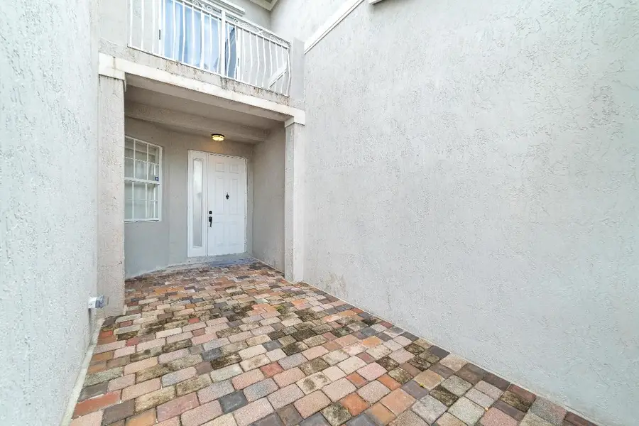 8022 NW 114th Place, Doral, FL 33178 - Image #2