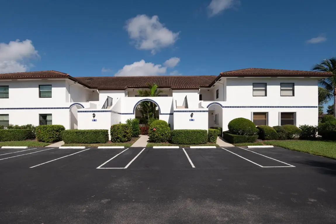 6041 SE Landing Way Se #17, Stuart, FL 34997 - Image #1