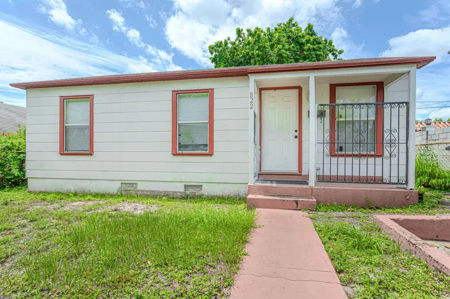 822 30th Court, West Palm Beach, FL 33407 - Image #2