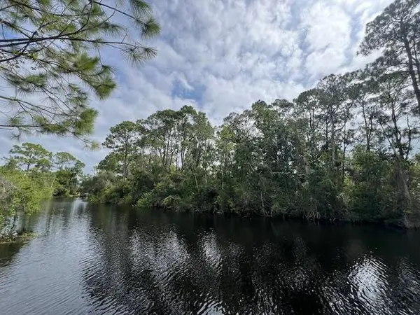 1123 Greenfield Street, Lake Placid, FL 33852