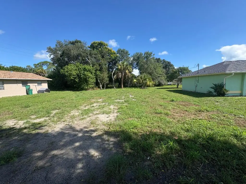 3804 Avenue M Avenue, Fort Pierce, FL 34947 - #1