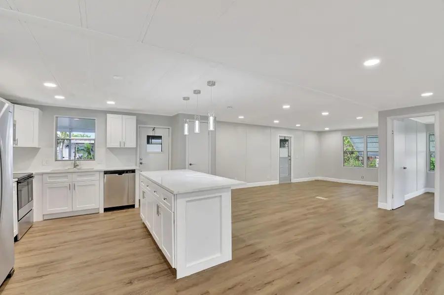 18005 Huapi Bay, Boynton Beach, FL 33436 - Image #3