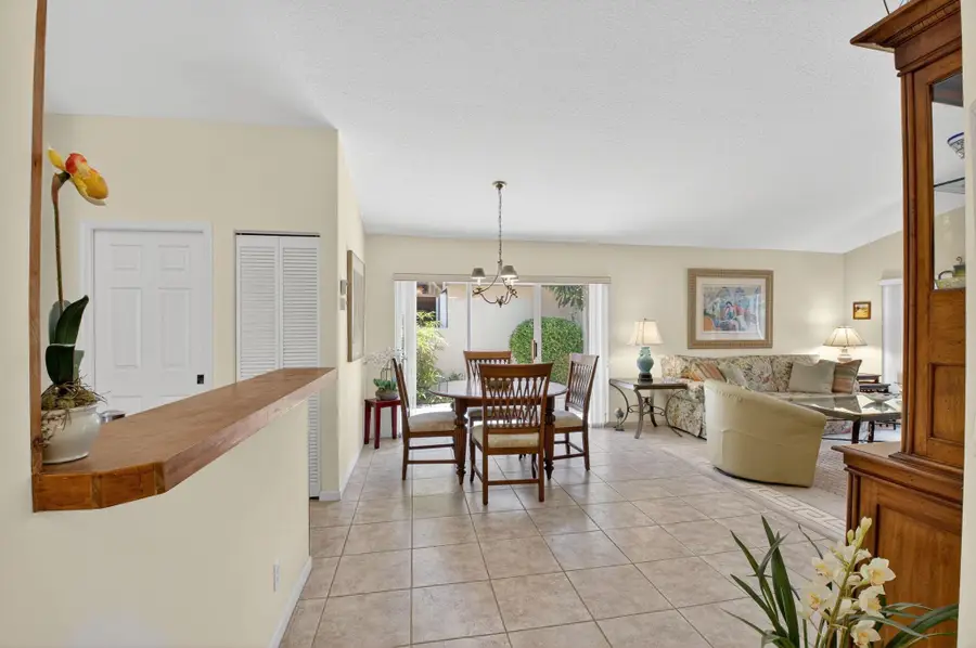 11563 Colonnade Drive, Boynton Beach, FL 33437 - Image #2