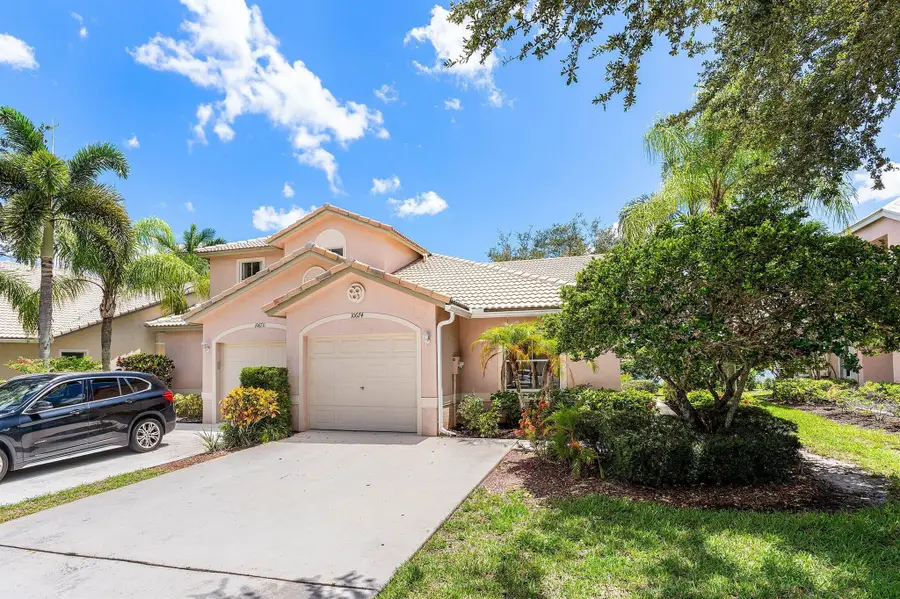10674 Pelican Drive, Wellington, FL 33414 - Image #2