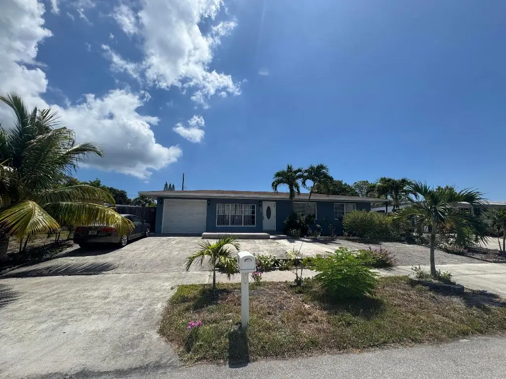 808 Wright Drive, Lake Worth, FL 33461 - Image #1