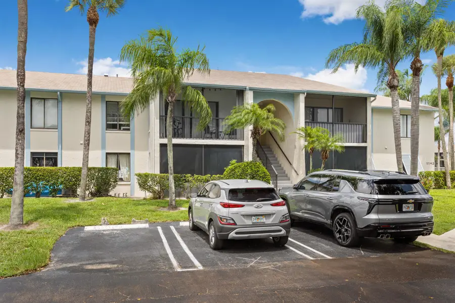 1102 Green Pine Boulevard #H1, West Palm Beach, FL 33409 - Image #3