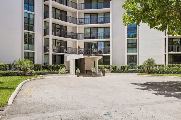 1301 River Reach Drive #119, Fort Lauderdale, FL 33315