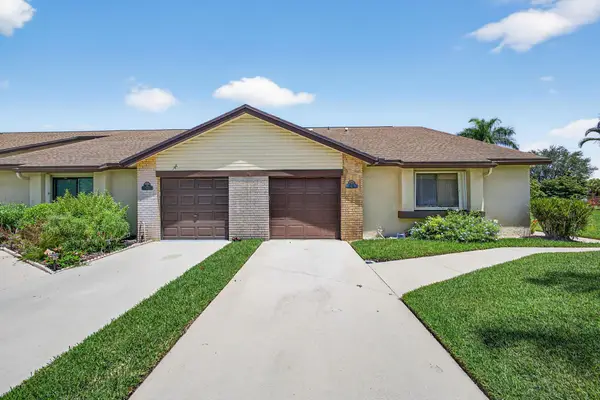 108 Village Walk Drive, Royal Palm Beach, FL 33411