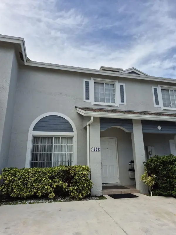 4753 SW 13th Place, Deerfield Beach, FL 33442