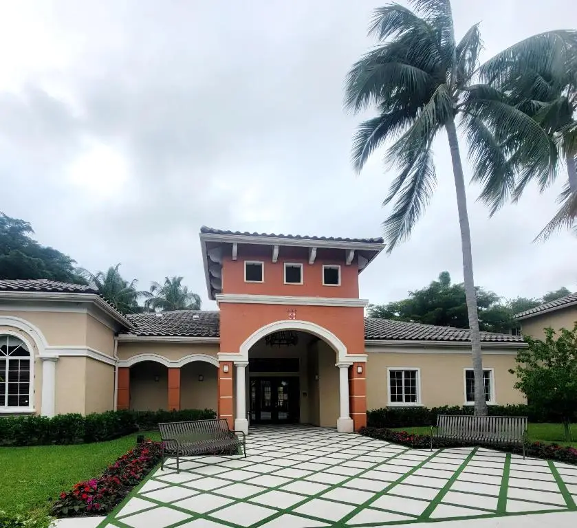 4175 N N Haverhill Road #907, West Palm Beach, FL 33417 - Image #2