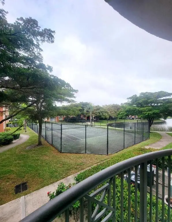 4175 N N Haverhill Road #907, West Palm Beach, FL 33417 - Image #3