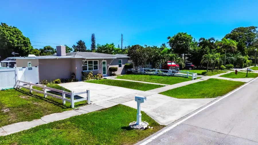 533 Cherry Road, West Palm Beach, FL 33409 - Image #2