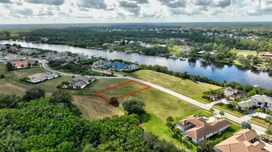 146 SE Fiore Bello, Port Saint Lucie, FL 34952 - #2