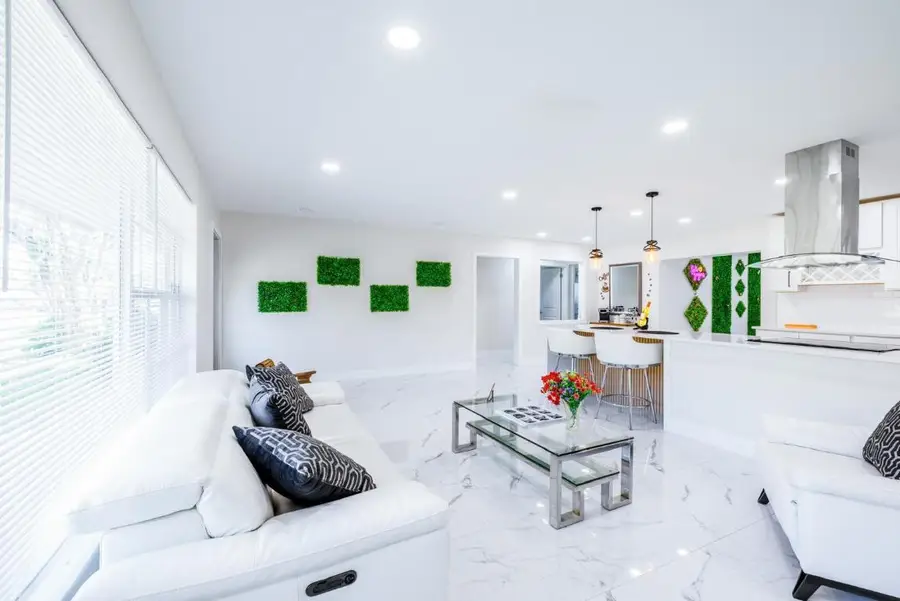 439 Forest Estate Drive, West Palm Beach, FL 33415 - #3