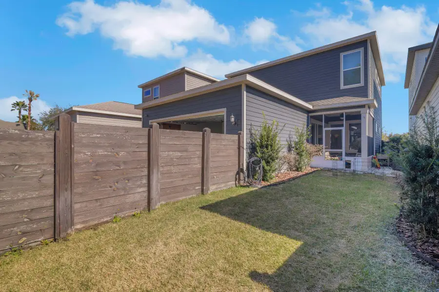 6450 SW 77th Street, Gainesville, FL 32608 - Image #3