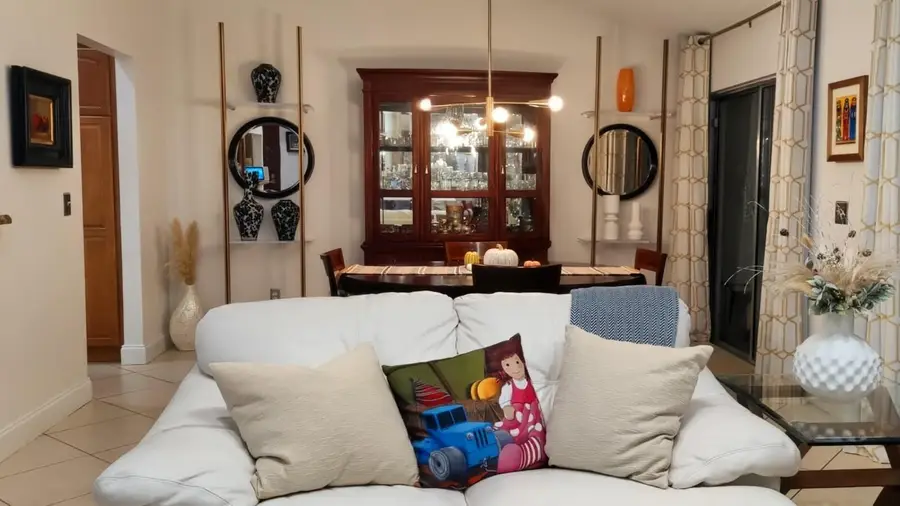 115 Ramblewood Circle, Royal Palm Beach, FL 33411 - Image #3