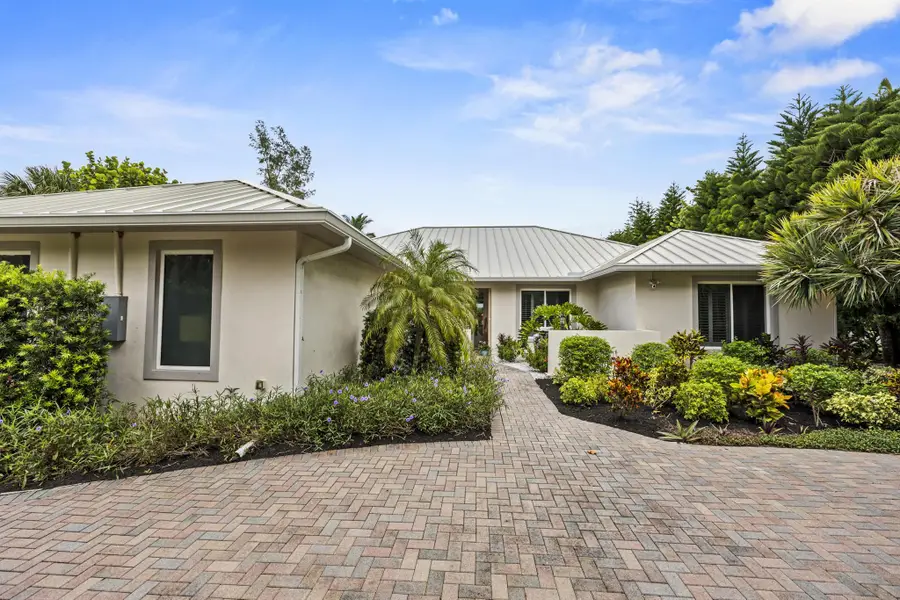 77 N Beach Road, Jupiter Island, FL 33455 - Image #3