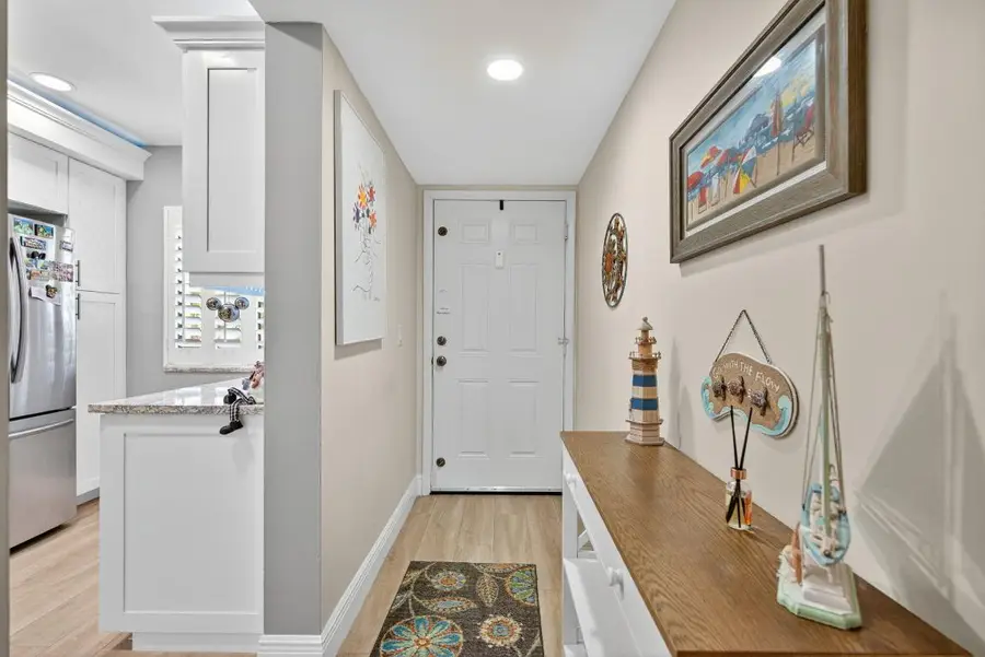 601 Seafarer Circle #201, Jupiter, FL 33477 - Image #2