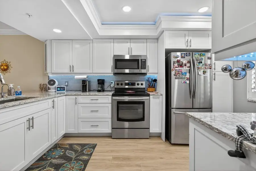 601 Seafarer Circle #201, Jupiter, FL 33477 - Image #3