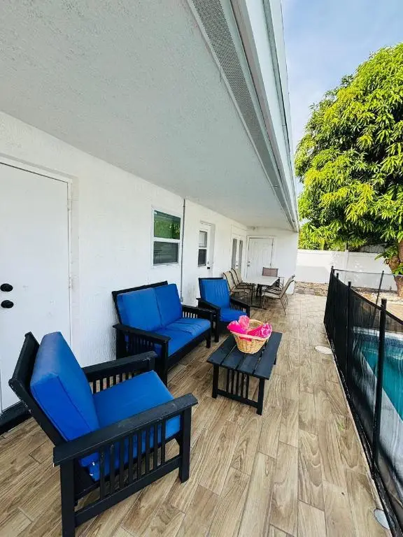 2010 NE 1st Avenue, Pompano Beach, FL 33060 - Image #1