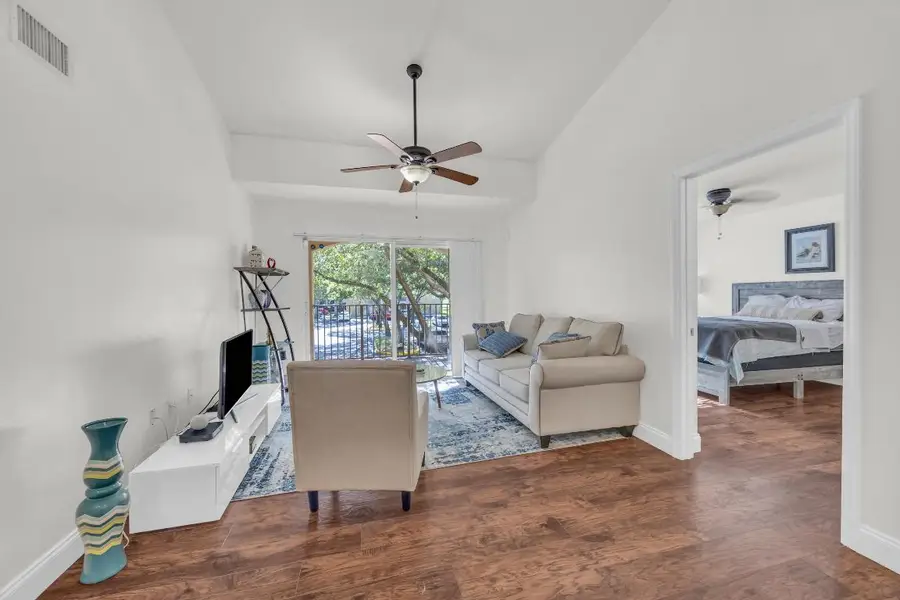 4241 San Marino Boulevard #207, West Palm Beach, FL 33409 - Image #2