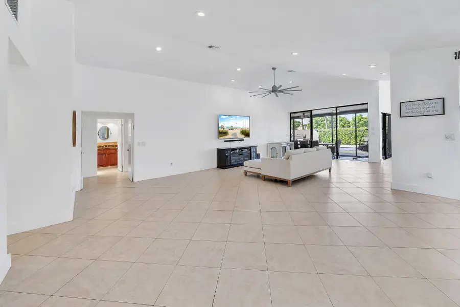 10255 Sunset Bend Drive, Boca Raton, FL 33428 - Image #3