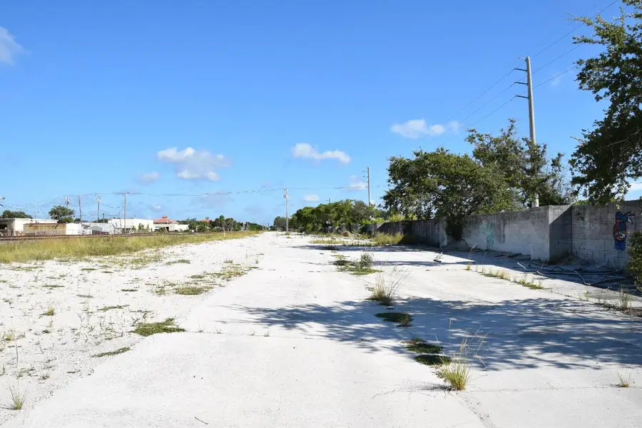 1666 N Old Dixie Highway, Jupiter, FL 33469 - #3