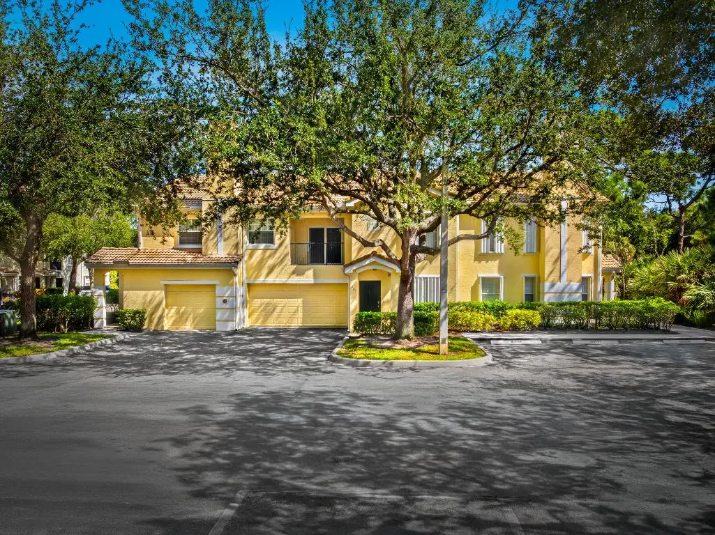 110 SW Peacock Boulevard #6102, Port Saint Lucie, FL 34986 - Image #1