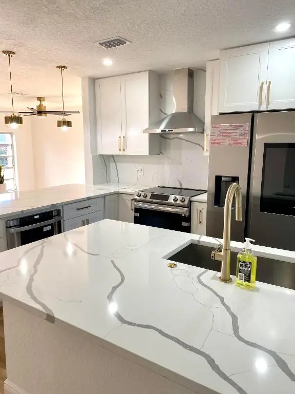 4320 NW 107th Avenue, Coral Springs, FL 33065 - Image #2