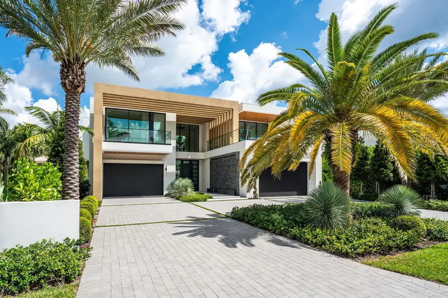 217 Thatch Palm Drive, Boca Raton, FL 33432 - Image #2