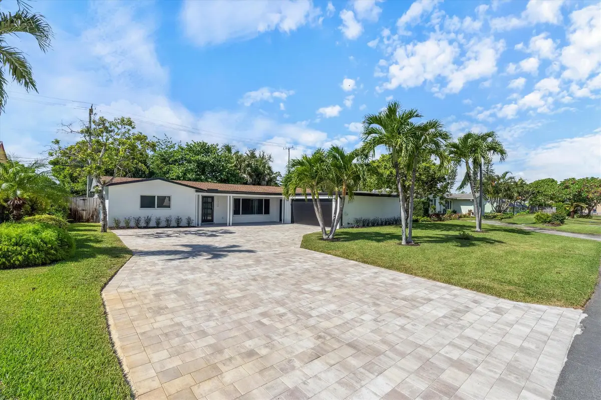 714 SW 25th Avenue, Boynton Beach, FL 33435 - Image #1
