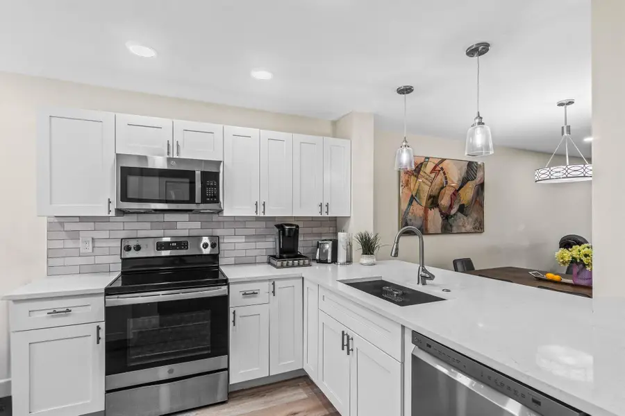 18 Stratford Drive #Unit E, Boynton Beach, FL 33436 - Image #2