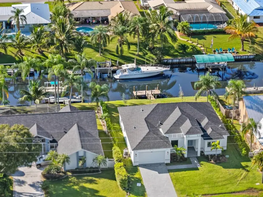 632 SE Seahouse Drive, Port Saint Lucie, FL 34983 - Image #3