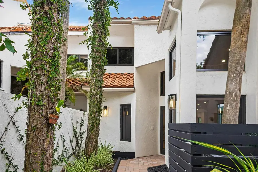 2435 Windsor Way Court, Wellington, FL 33414 - Image #3