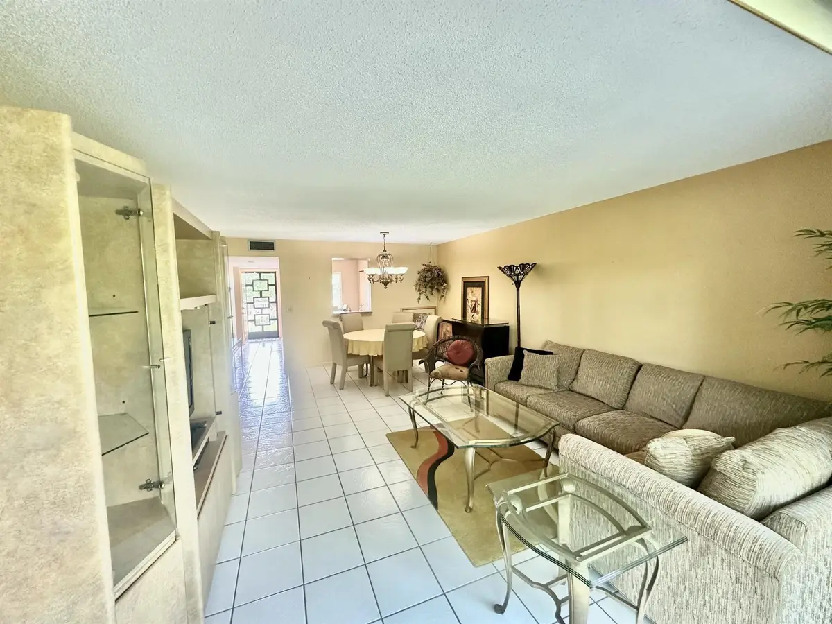 7281 Amberly Lane #308, Delray Beach, FL 33446 - Image #1