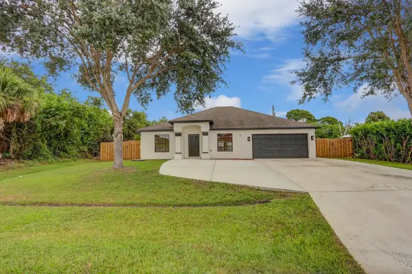 183 SW Ladybug Drive, Port St Lucie, FL 34953