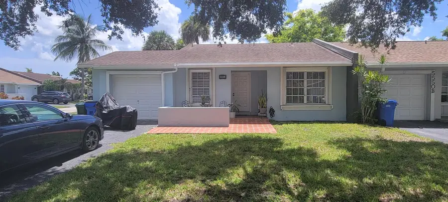 5550 Lakewood Circle #A, Margate, FL 33063 - #3