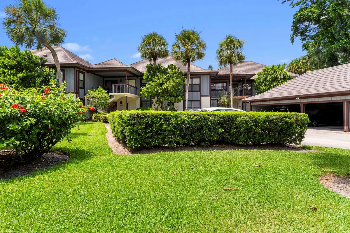 13329 Polo Club Road #105, Wellington, FL 33414 - Image #1