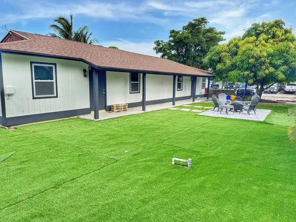 3195 Mcsherry Drive, Lake Worth, FL 33461