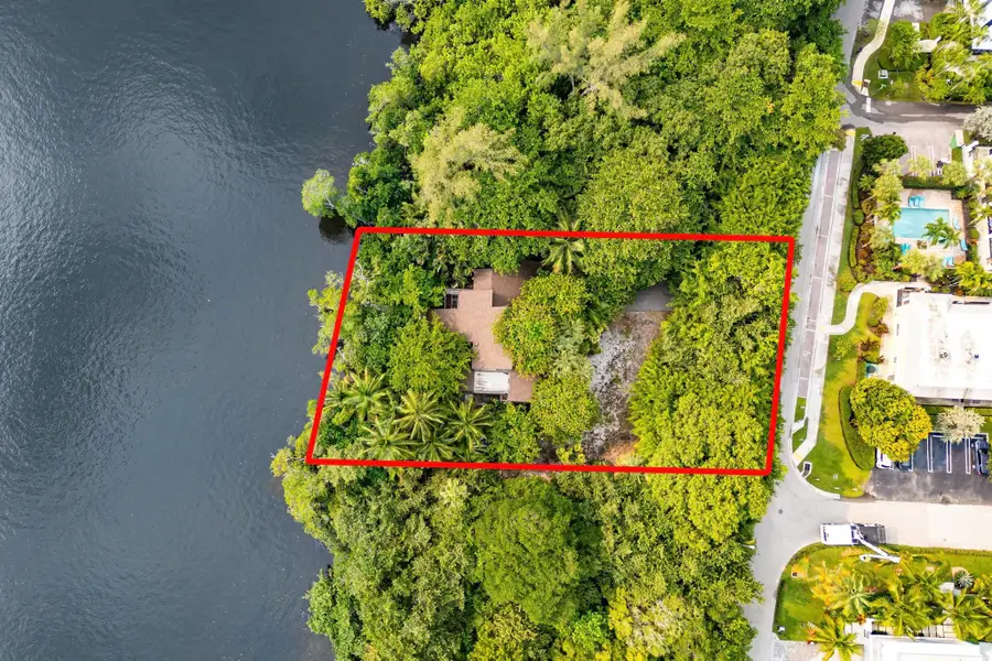 1001 Palm Trail, Delray Beach, FL 33483 - Image #2