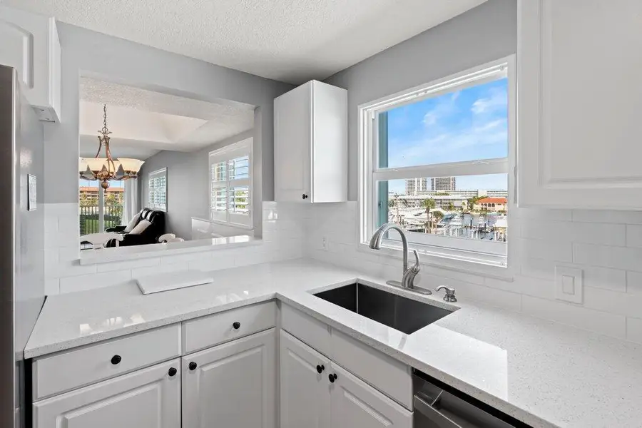 155 Yacht Club Drive #308, North Palm Beach, FL 33408 - Image #3